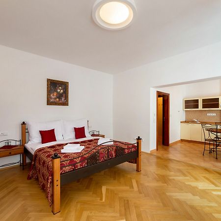 Vila Krumlov Apartment Cesky Krumlov Luaran gambar